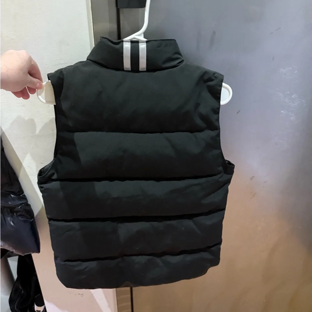 NWT Canada Goose Arctic Black Vest - Picture 2 of 3